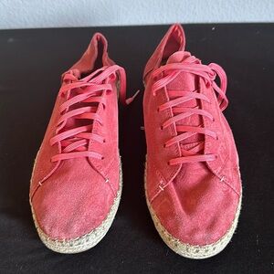 Tom casual shoes size 9 mauve/rose color